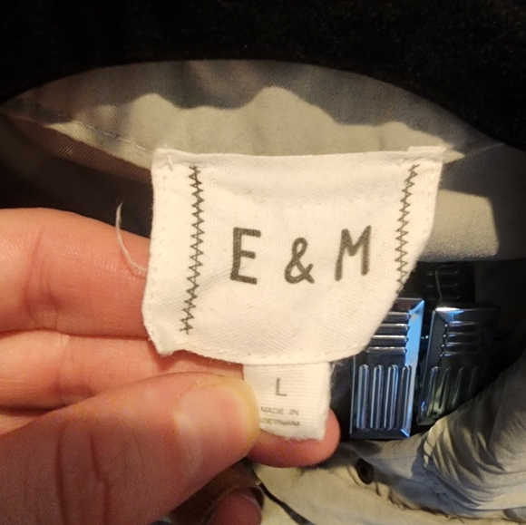 E&M Utility Lightweight Jacket - Picture 3 of 3